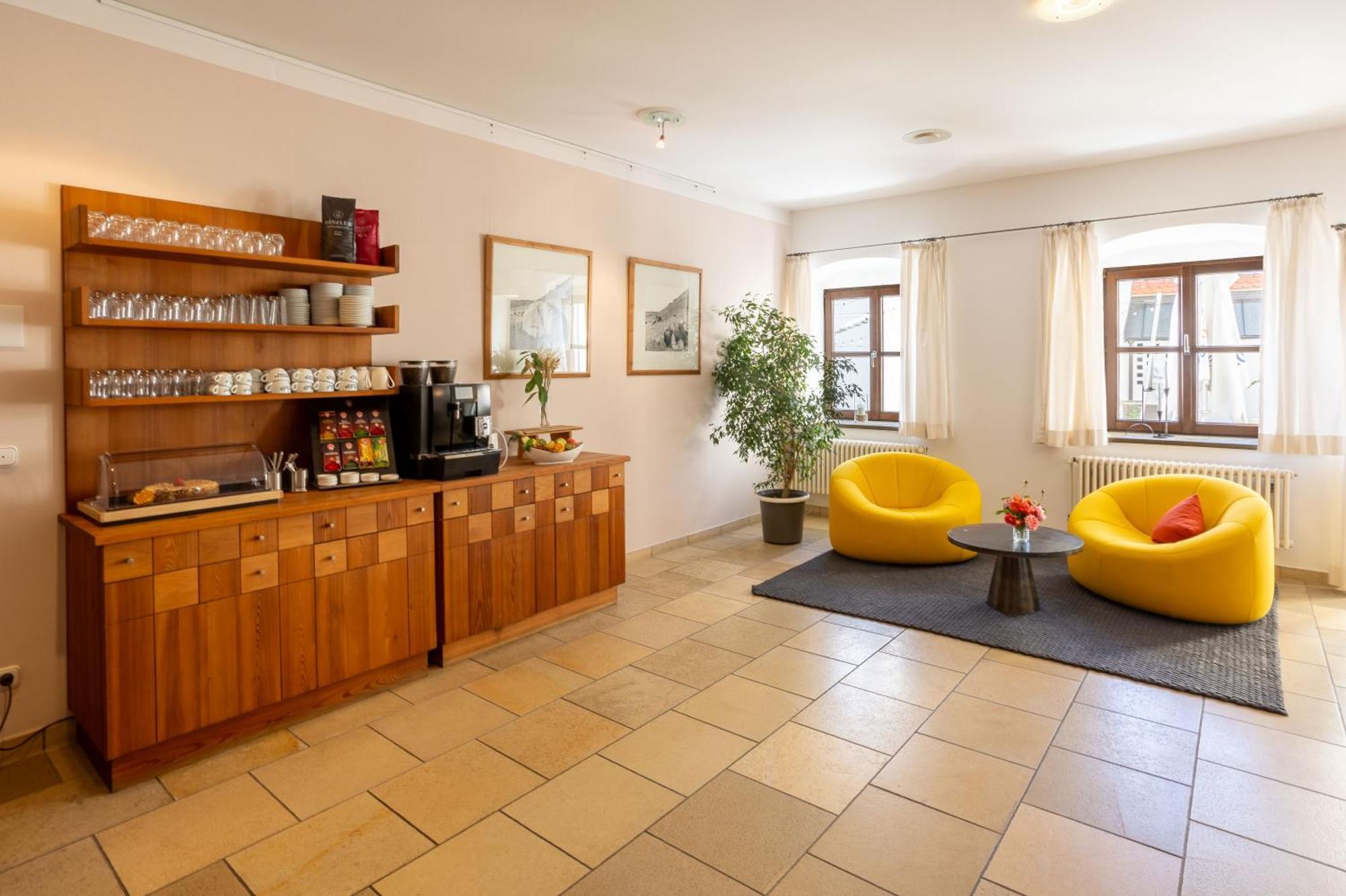 Hotel Klostergasthof Thierhaupten Kültér fotó