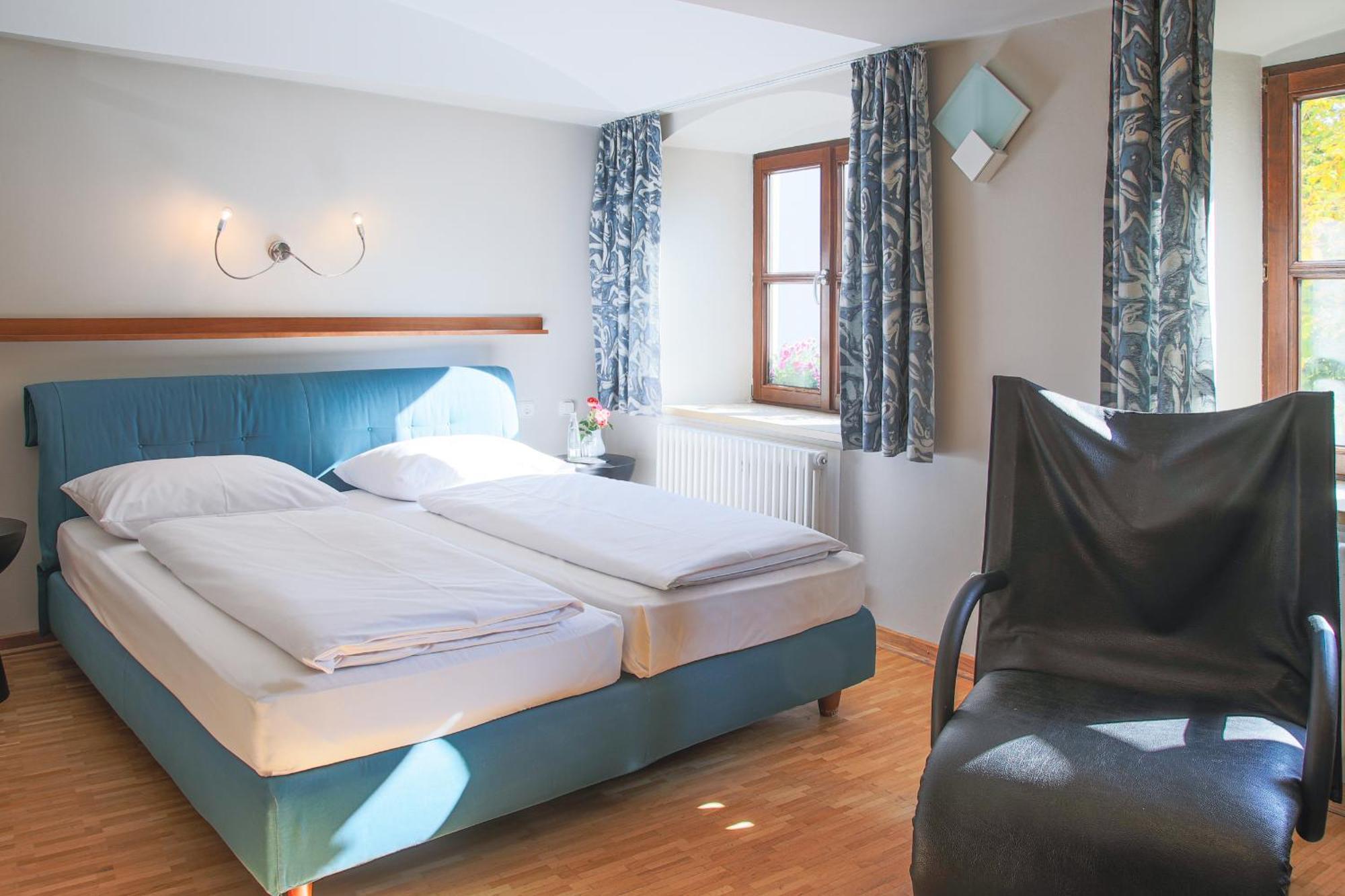 Hotel Klostergasthof Thierhaupten Kültér fotó
